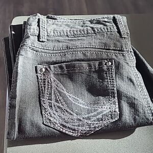 Bandolino sz 8 dark denim with sequined back pockets